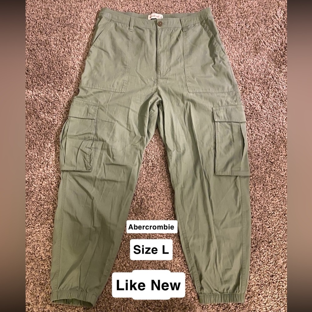 Abercrombie & Fitch Army Green Cargo Pants - Picture 2 of 4